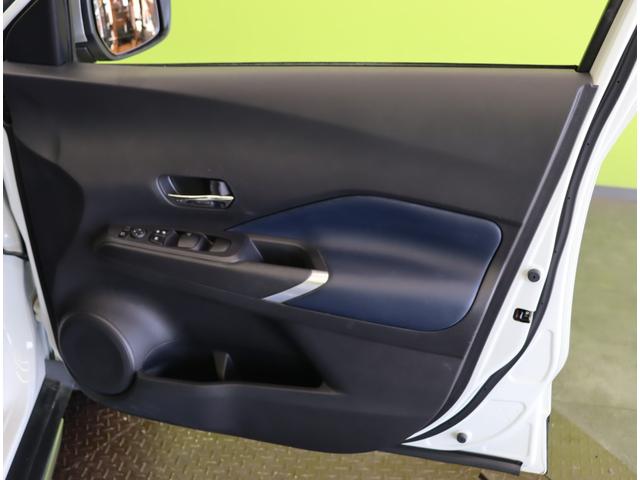 キックス オーテック／走行６５００ｋｍ／　９型フルセグナビ／アラウンドビュー／青黒コンビレザレットシート／エマブレ／プロパイロット／インテリキー／スマートルームミラー／ＥＴＣ／Ｆ＆Ｒソナー／ＬＥＤ／ルーフレール／１７ＡＷ／４ＷＤ（36枚目）