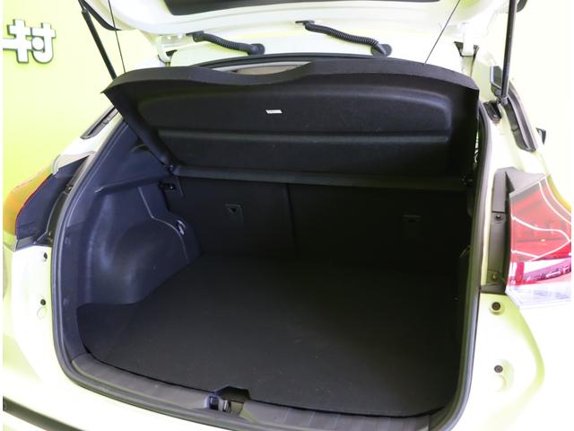 キックス オーテック／走行６５００ｋｍ／　９型フルセグナビ／アラウンドビュー／青黒コンビレザレットシート／エマブレ／プロパイロット／インテリキー／スマートルームミラー／ＥＴＣ／Ｆ＆Ｒソナー／ＬＥＤ／ルーフレール／１７ＡＷ／４ＷＤ（41枚目）