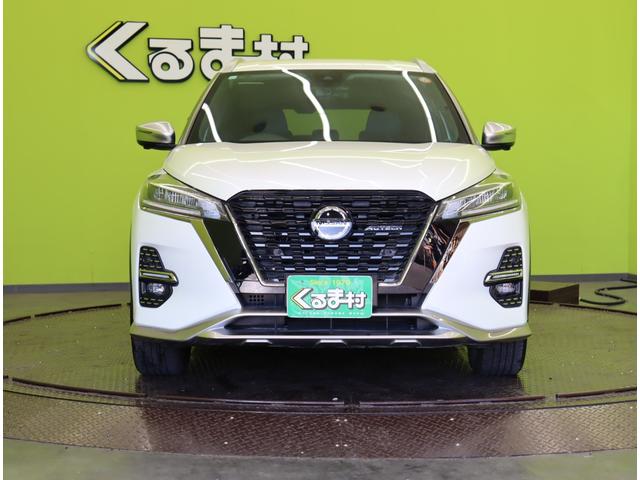 キックス オーテック／走行６５００ｋｍ／　９型フルセグナビ／アラウンドビュー／青黒コンビレザレットシート／エマブレ／プロパイロット／インテリキー／スマートルームミラー／ＥＴＣ／Ｆ＆Ｒソナー／ＬＥＤ／ルーフレール／１７ＡＷ／４ＷＤ（52枚目）