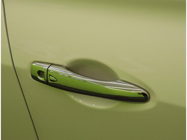 キックス オーテック／走行６５００ｋｍ／　９型フルセグナビ／アラウンドビュー／青黒コンビレザレットシート／エマブレ／プロパイロット／インテリキー／スマートルームミラー／ＥＴＣ／Ｆ＆Ｒソナー／ＬＥＤ／ルーフレール／１７ＡＷ／４ＷＤ（56枚目）