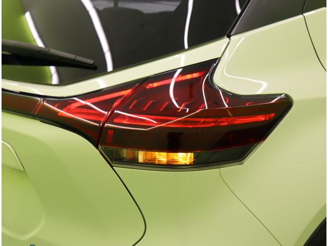 キックス オーテック／走行６５００ｋｍ／　９型フルセグナビ／アラウンドビュー／青黒コンビレザレットシート／エマブレ／プロパイロット／インテリキー／スマートルームミラー／ＥＴＣ／Ｆ＆Ｒソナー／ＬＥＤ／ルーフレール／１７ＡＷ／４ＷＤ（61枚目）