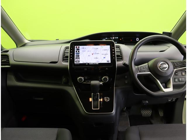 セレナ X/10型ナビ/8人乗り/ 10型フルセグナビ/Bカメラ/左側パワースライドドア/インテリキー/エマブレ/車線逸脱警報/BSW/アイドリングS/オートライト/F&Rソナー/ミラーウインカー/CVT/8人乗(10枚目)