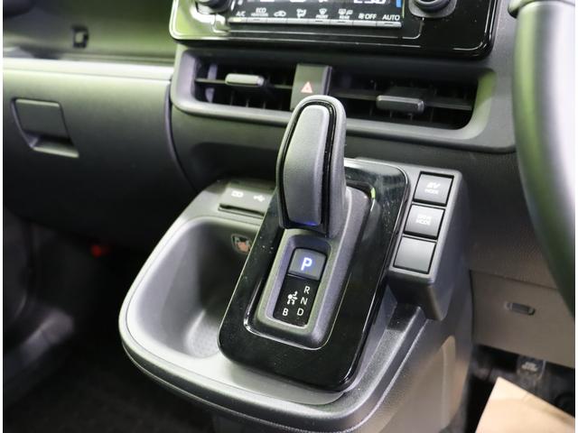 シエンタ ハイブリッドZ/セーフティセンス/7人乗/ Dオーディオ/パノラミックビュー/両側自動ドア/スマートキー/革巻ステア/レーダークルーズ/プリクラッシュ/PKSB/BSM/ミラーウインカー/クリアランスソナー/LED/CVT/7人(17枚目)