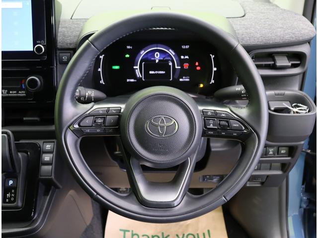 シエンタ ハイブリッドZ/セーフティセンス/7人乗/ Dオーディオ/パノラミックビュー/両側自動ドア/スマートキー/革巻ステア/レーダークルーズ/プリクラッシュ/PKSB/BSM/ミラーウインカー/クリアランスソナー/LED/CVT/7人(18枚目)