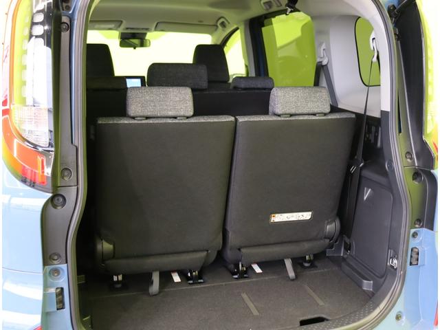 シエンタ ハイブリッドZ/セーフティセンス/7人乗/ Dオーディオ/パノラミックビュー/両側自動ドア/スマートキー/革巻ステア/レーダークルーズ/プリクラッシュ/PKSB/BSM/ミラーウインカー/クリアランスソナー/LED/CVT/7人(43枚目)