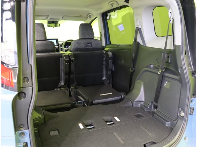 シエンタ ハイブリッドZ/セーフティセンス/7人乗/ Dオーディオ/パノラミックビュー/両側自動ドア/スマートキー/革巻ステア/レーダークルーズ/プリクラッシュ/PKSB/BSM/ミラーウインカー/クリアランスソナー/LED/CVT/7人(44枚目)