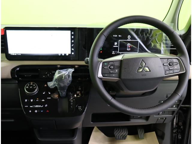 デリカミニ G プレミアム デリマルパッケージ/デジタルルームミラー/ 12.3型Dオーディオ/マルチアラウンドM/両側自動ドア/デジタルルームミラー/ハーフレザー/車線逸脱警報/マイパイロット/アイドリングS/パーキングセンサー/LED/14AW/CVT(11枚目)