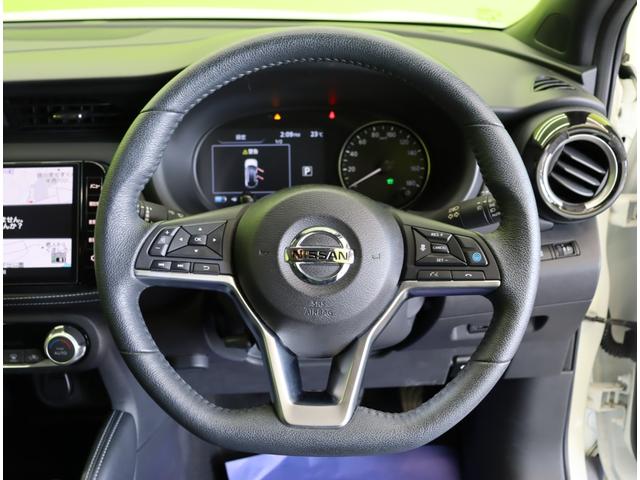 キックス Ｘ／２トーンカラー／インテリジェントルームミラー／　９型フルセグナビ／Ｂカメラ／ハーフレザー／プロパイロット／エマブレ／ＬＤＷインテリジェントルームミラー／インテリキー／ＥＴＣ／ドラレコ／ルーフレール／ＬＥＤ／１７ＡＷ／２トーン（21枚目）