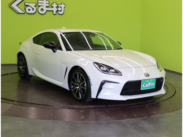 ＧＲ８６ ＳＺ／走行５３００ｋｍ／６速ＭＴ／　ワンセグＳＤナビ／Ｂカメラ／クルコン／革巻ステア／Ｐスタート／スマートキー／ＥＴＣ／ドラレコ／電格ミラー／オートＬＥＤ／１７ＡＷ／６速ＭＴ／ＴＲＣ＆ＶＳＣ（4枚目）