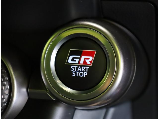 ＧＲ８６ ＳＺ／走行５３００ｋｍ／６速ＭＴ／　ワンセグＳＤナビ／Ｂカメラ／クルコン／革巻ステア／Ｐスタート／スマートキー／ＥＴＣ／ドラレコ／電格ミラー／オートＬＥＤ／１７ＡＷ／６速ＭＴ／ＴＲＣ＆ＶＳＣ（18枚目）