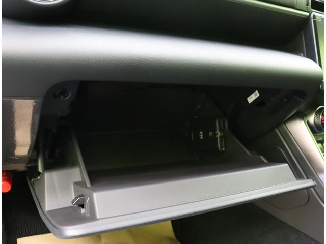 ＧＲ８６ ＳＺ／走行５３００ｋｍ／６速ＭＴ／　ワンセグＳＤナビ／Ｂカメラ／クルコン／革巻ステア／Ｐスタート／スマートキー／ＥＴＣ／ドラレコ／電格ミラー／オートＬＥＤ／１７ＡＷ／６速ＭＴ／ＴＲＣ＆ＶＳＣ（41枚目）