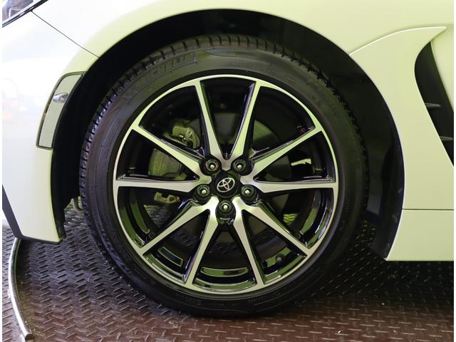 ＧＲ８６ ＳＺ／走行５３００ｋｍ／６速ＭＴ／　ワンセグＳＤナビ／Ｂカメラ／クルコン／革巻ステア／Ｐスタート／スマートキー／ＥＴＣ／ドラレコ／電格ミラー／オートＬＥＤ／１７ＡＷ／６速ＭＴ／ＴＲＣ＆ＶＳＣ（58枚目）