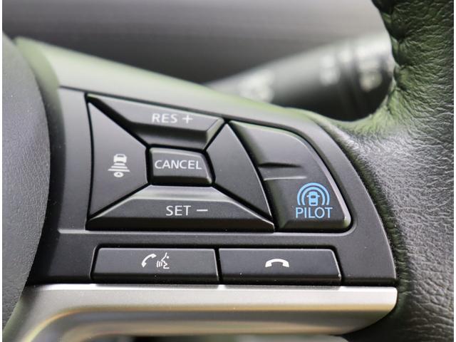 セレナ ｅ－パワー　ハイウェイスターＶ／フロントスポイラー／　１０型フルセグナビ／両側パワースライドドア／プロパイロット／エマブレ／ＬＤＷ／ＢＳＷ／インテリキー／ミラーウインカー／Ｆ＆Ｒソナー／オートＬＥＤ／Ｆスポイラー／１５ＡＷ／７人乗り（18枚目）