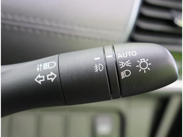 セレナ ｅ－パワー　ハイウェイスターＶ／フロントスポイラー／　１０型フルセグナビ／両側パワースライドドア／プロパイロット／エマブレ／ＬＤＷ／ＢＳＷ／インテリキー／ミラーウインカー／Ｆ＆Ｒソナー／オートＬＥＤ／Ｆスポイラー／１５ＡＷ／７人乗り（19枚目）