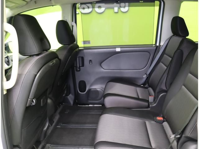 セレナ ｅ－パワー　ハイウェイスターＶ／フロントスポイラー／　１０型フルセグナビ／両側パワースライドドア／プロパイロット／エマブレ／ＬＤＷ／ＢＳＷ／インテリキー／ミラーウインカー／Ｆ＆Ｒソナー／オートＬＥＤ／Ｆスポイラー／１５ＡＷ／７人乗り（41枚目）