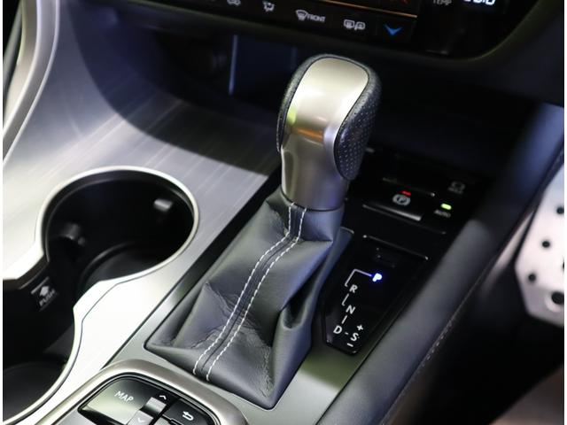 ＲＸ ＲＸ４５０ｈ　Ｆスポーツ／ワンオーナー／走行３６０００ｋｍ／　１２．３型フルセグナビ／Ｂカメラ／黒革エアシート／カードキー／ＥＴＣ／ドラレコ／セーフティシステム＋／パドルシフト／クリアランスソナー／ミラーウインカー／三眼ＬＥＤ／２０ＡＷ／ＣＶＴ（19枚目）