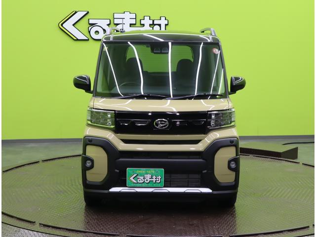 タント ファンクロス／９型Ｄオーディオ／２トーンカラー／　９型Ｄオーディオ／Ｂカメラ／両側自動ドア／スマートアシスト／シートヒーター／アイドリングＳ／スマートキー／ＬＥＤ／ルーフレール／コーナーセンサー／ミラーウインカー／１４ＡＷ／ＣＶＴ（3枚目）