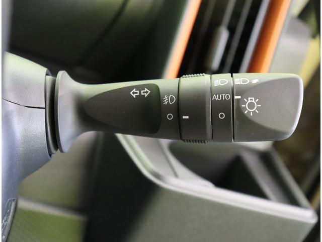 タント ファンクロス／９型Ｄオーディオ／２トーンカラー／　９型Ｄオーディオ／Ｂカメラ／両側自動ドア／スマートアシスト／シートヒーター／アイドリングＳ／スマートキー／ＬＥＤ／ルーフレール／コーナーセンサー／ミラーウインカー／１４ＡＷ／ＣＶＴ（21枚目）