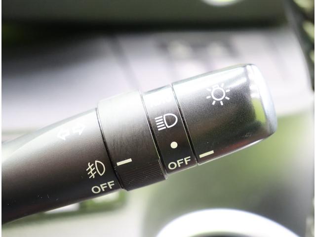 シエンタ G クエロ/買取車/2トーンカラー/7人乗/ フルセグSDナビ/パノラミックビューM/両側自動ドア/ETC/スマートキー/ハーフレザー/セーフティセンス/PKSB/クリアランスソナー/LED/ミラーウインカー/16AW/CVT(21枚目)