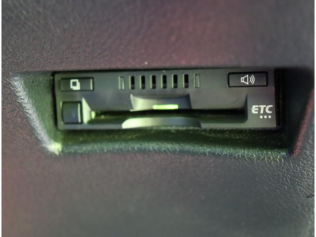 シエンタ G クエロ/買取車/2トーンカラー/7人乗/ フルセグSDナビ/パノラミックビューM/両側自動ドア/ETC/スマートキー/ハーフレザー/セーフティセンス/PKSB/クリアランスソナー/LED/ミラーウインカー/16AW/CVT(29枚目)