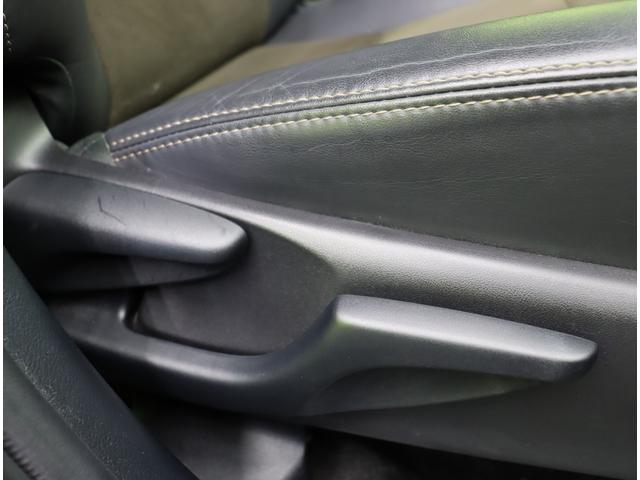 シエンタ G クエロ/買取車/2トーンカラー/7人乗/ フルセグSDナビ/パノラミックビューM/両側自動ドア/ETC/スマートキー/ハーフレザー/セーフティセンス/PKSB/クリアランスソナー/LED/ミラーウインカー/16AW/CVT(35枚目)