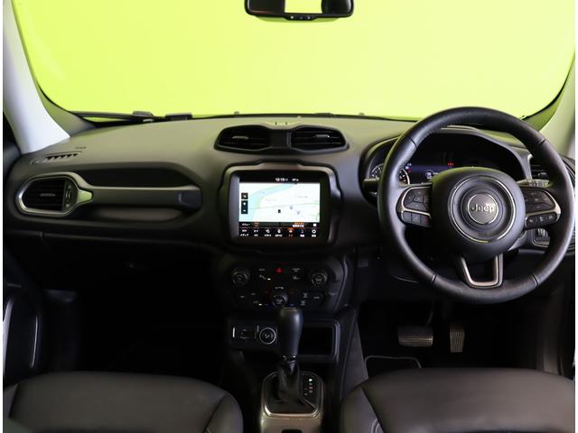 ジープ・レネゲード リミテッド／走行２０４００ｋｍ／黒革シート／　フルセグナビ／Ｂカメラ／黒革Ｐシートヒーター／ＥＴＣ／アクティブブレーキ／ブライドスポット／アダプティブクルコン／レーンキープ／パークセンス／ルーフレール／ＬＥＤ／１７ＡＷ／６ＡＴ（10枚目）