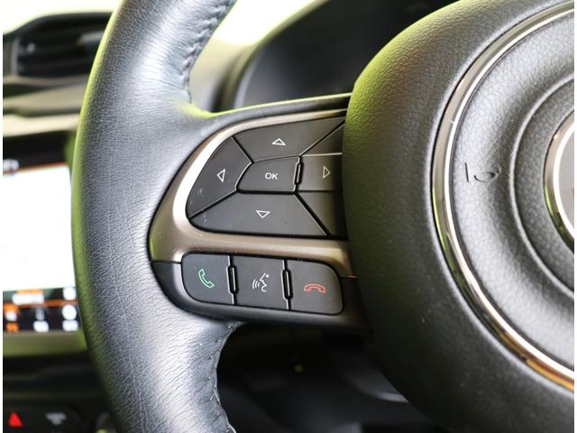 ジープ・レネゲード リミテッド／走行２０４００ｋｍ／黒革シート／　フルセグナビ／Ｂカメラ／黒革Ｐシートヒーター／ＥＴＣ／アクティブブレーキ／ブライドスポット／アダプティブクルコン／レーンキープ／パークセンス／ルーフレール／ＬＥＤ／１７ＡＷ／６ＡＴ（22枚目）