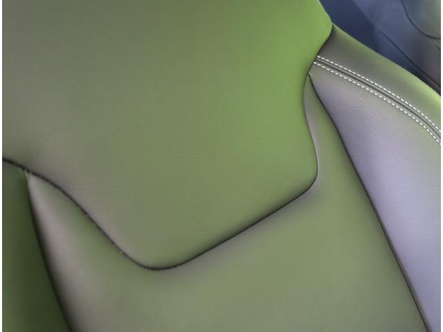 ジープ・レネゲード リミテッド／走行２０４００ｋｍ／黒革シート／　フルセグナビ／Ｂカメラ／黒革Ｐシートヒーター／ＥＴＣ／アクティブブレーキ／ブライドスポット／アダプティブクルコン／レーンキープ／パークセンス／ルーフレール／ＬＥＤ／１７ＡＷ／６ＡＴ（35枚目）