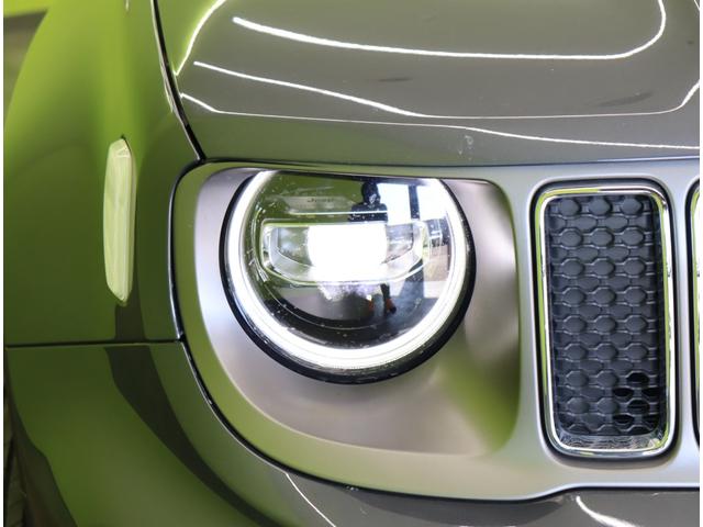 ジープ・レネゲード リミテッド／走行２０４００ｋｍ／黒革シート／　フルセグナビ／Ｂカメラ／黒革Ｐシートヒーター／ＥＴＣ／アクティブブレーキ／ブライドスポット／アダプティブクルコン／レーンキープ／パークセンス／ルーフレール／ＬＥＤ／１７ＡＷ／６ＡＴ（55枚目）