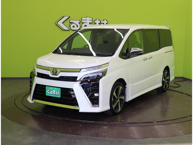 ヴォクシー ＺＳ　煌ＩＩＩ／１０型ナビ／フリップダウンＭ／７人乗／　１０型フルセグナビ／Ｂカメラ／フリップダウンＭ／両側自動ドア／革調シートカバー／スマートキー／ウッドコンビＨ／セーフティセンス／クリアランスソナー／オートＬＥＤ／モデリスタ１８ＡＷ／ＣＶＴ（2枚目）