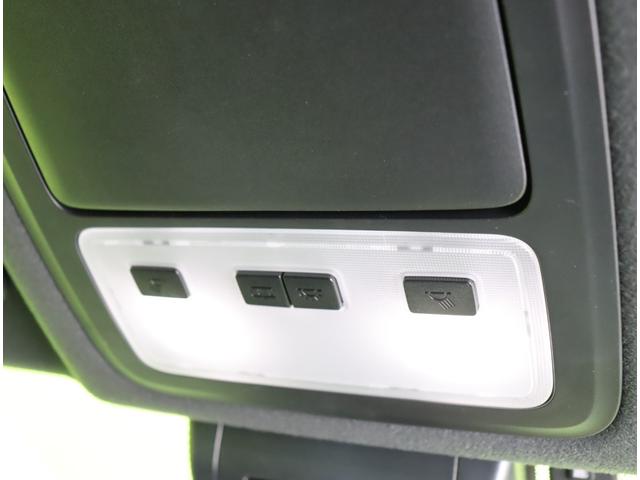 ヴォクシー ＺＳ　煌ＩＩＩ／１０型ナビ／フリップダウンＭ／７人乗／　１０型フルセグナビ／Ｂカメラ／フリップダウンＭ／両側自動ドア／革調シートカバー／スマートキー／ウッドコンビＨ／セーフティセンス／クリアランスソナー／オートＬＥＤ／モデリスタ１８ＡＷ／ＣＶＴ（29枚目）