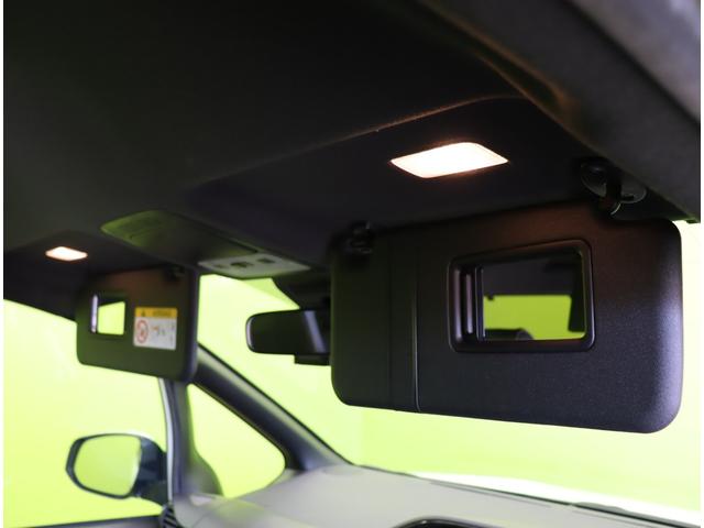 ヴォクシー ＺＳ　煌ＩＩＩ／１０型ナビ／フリップダウンＭ／７人乗／　１０型フルセグナビ／Ｂカメラ／フリップダウンＭ／両側自動ドア／革調シートカバー／スマートキー／ウッドコンビＨ／セーフティセンス／クリアランスソナー／オートＬＥＤ／モデリスタ１８ＡＷ／ＣＶＴ（30枚目）