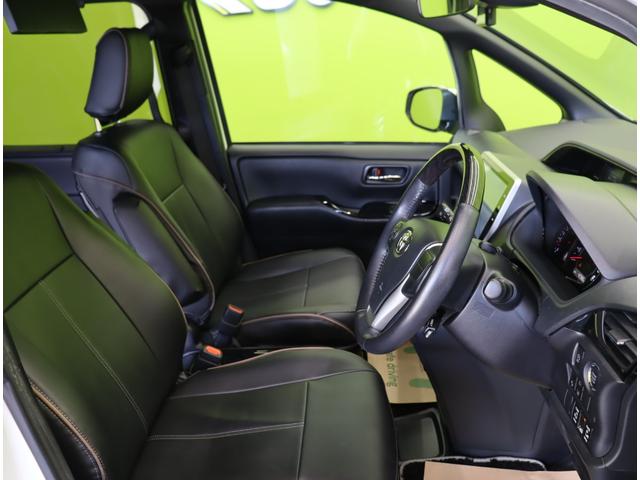 ヴォクシー ＺＳ　煌ＩＩＩ／１０型ナビ／フリップダウンＭ／７人乗／　１０型フルセグナビ／Ｂカメラ／フリップダウンＭ／両側自動ドア／革調シートカバー／スマートキー／ウッドコンビＨ／セーフティセンス／クリアランスソナー／オートＬＥＤ／モデリスタ１８ＡＷ／ＣＶＴ（32枚目）