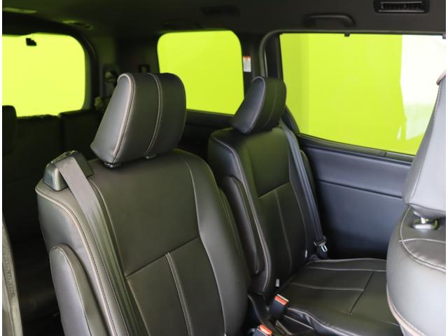 ヴォクシー ＺＳ　煌ＩＩＩ／１０型ナビ／フリップダウンＭ／７人乗／　１０型フルセグナビ／Ｂカメラ／フリップダウンＭ／両側自動ドア／革調シートカバー／スマートキー／ウッドコンビＨ／セーフティセンス／クリアランスソナー／オートＬＥＤ／モデリスタ１８ＡＷ／ＣＶＴ（42枚目）