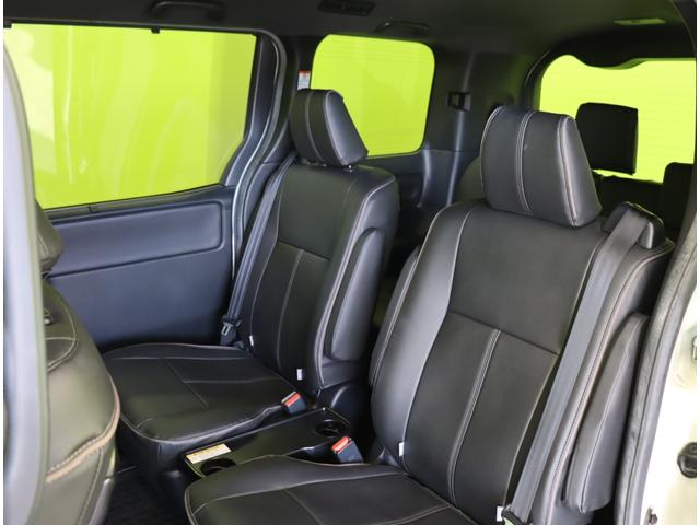 ヴォクシー ＺＳ　煌ＩＩＩ／１０型ナビ／フリップダウンＭ／７人乗／　１０型フルセグナビ／Ｂカメラ／フリップダウンＭ／両側自動ドア／革調シートカバー／スマートキー／ウッドコンビＨ／セーフティセンス／クリアランスソナー／オートＬＥＤ／モデリスタ１８ＡＷ／ＣＶＴ（47枚目）