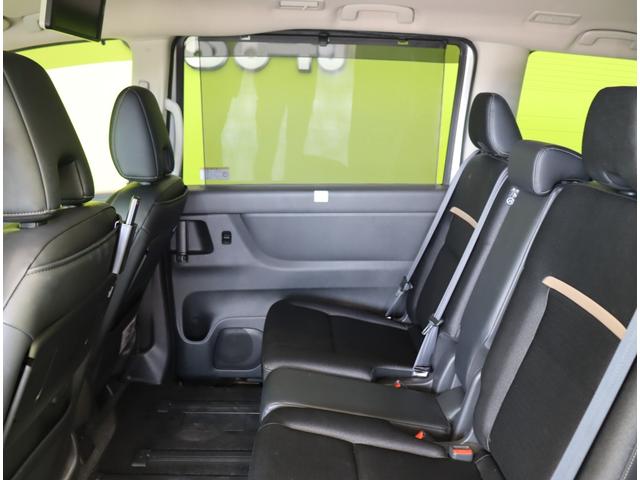 セレナ ｅ－パワー　ハイウェイスターＶ／フリップダウンＭ／　１２．３型フルセグナビ／アラウンドビュー／フリップダウンＭ／両側自動ドア／ＥＴＣ／プロパイロット／インテリジェントルームミラー／インテリキー／ワイヤレス充電／オートＬＥＤ／１６ＡＷ／８人（53枚目）