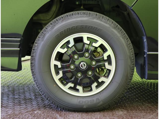 ＮＶ３５０キャラバンバン ロングプレミアムＧＸ　アーバンクロム／４ＷＤ／フルエアロ／　フルセグメモリーナビ／アラウンドビュー／左側自動ドア／インテリキー／ＥＴＣ／ドラレコ／エマブレ／ミラーウインカー／オートＬＥＤ＆フォグライト／フルエアロ／純正１５ＡＷ／５ＡＴ（69枚目）