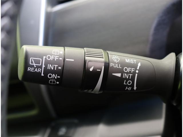 フリード Ｇ／モデューロエアロ／６人乗／　Ｄオーディオ／カメラ／ポータブルナビ／左側自動ドア／スマートキー／ＥＴＣ／革巻ステア／ハーフレザー／ミラーウインカー／オートＬＥＤ／フォグライト／１５ＡＷ／ＣＶＴ／６人乗り（23枚目）