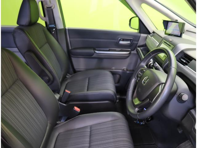 フリード Ｇ／モデューロエアロ／６人乗／　Ｄオーディオ／カメラ／ポータブルナビ／左側自動ドア／スマートキー／ＥＴＣ／革巻ステア／ハーフレザー／ミラーウインカー／オートＬＥＤ／フォグライト／１５ＡＷ／ＣＶＴ／６人乗り（32枚目）