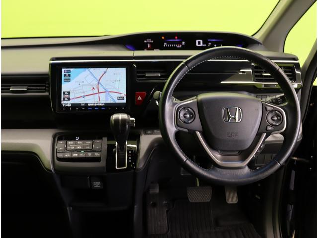 ステップワゴンスパーダ スパーダアドバンスパッケージβ／８人乗り／　９型フルセグナビ／Ｂカメラ／両側自動ドア／アダプティブクルコン／ＣＭＢＳ／スマートキー／ＥＴＣ／前後ドラレコ／革巻ステア／アイドリングＳ／わくわくゲート／オートＬＥＤ／１６ＡＷ／ＣＶＴ（11枚目）