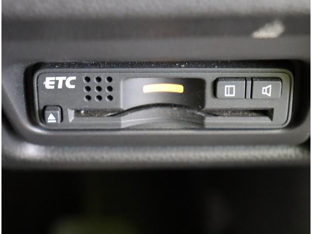 ステップワゴンスパーダ スパーダアドバンスパッケージβ／８人乗り／　９型フルセグナビ／Ｂカメラ／両側自動ドア／アダプティブクルコン／ＣＭＢＳ／スマートキー／ＥＴＣ／前後ドラレコ／革巻ステア／アイドリングＳ／わくわくゲート／オートＬＥＤ／１６ＡＷ／ＣＶＴ（28枚目）