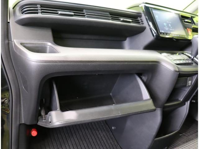 ステップワゴンスパーダ スパーダアドバンスパッケージβ／８人乗り／　９型フルセグナビ／Ｂカメラ／両側自動ドア／アダプティブクルコン／ＣＭＢＳ／スマートキー／ＥＴＣ／前後ドラレコ／革巻ステア／アイドリングＳ／わくわくゲート／オートＬＥＤ／１６ＡＷ／ＣＶＴ（51枚目）