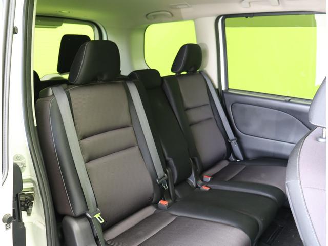 セレナ ハイウェイスター プロパイロットエディション/8人乗/ 9型フルセグナビ/Bカメラ/両側自動ドア/プロパイロット/エマブレ/LDW/インテリキー/ETC/ドラレコ/革巻ステア/アイドリングS/ヘッドライト/16AW/F&Rソナー/CVT(41枚目)