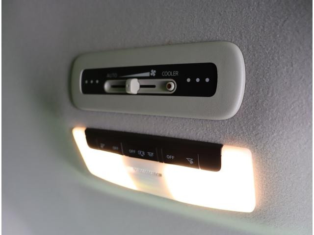 セレナ ハイウェイスター プロパイロットエディション/8人乗/ 9型フルセグナビ/Bカメラ/両側自動ドア/プロパイロット/エマブレ/LDW/インテリキー/ETC/ドラレコ/革巻ステア/アイドリングS/ヘッドライト/16AW/F&Rソナー/CVT(42枚目)