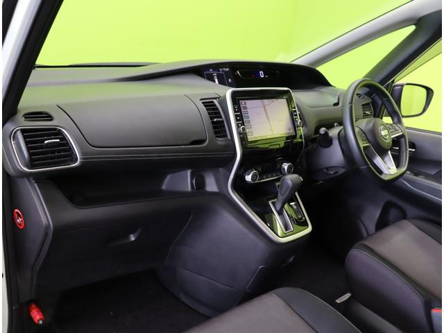 セレナ ハイウェイスター プロパイロットエディション/8人乗/ 9型フルセグナビ/Bカメラ/両側自動ドア/プロパイロット/エマブレ/LDW/インテリキー/ETC/ドラレコ/革巻ステア/アイドリングS/ヘッドライト/16AW/F&Rソナー/CVT(52枚目)