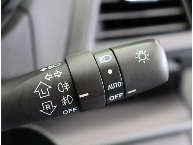 ���I�[�g���C�g��