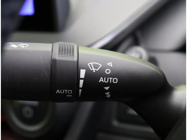 プリウス Z/買取車/モデリスタエアロ/ 12.3型Dオーディオ/パノラミックビュー/黒革エアシート/Dインナーミラー/セーフティセンス/PKSB/スマートキー/Pバックドア/オートLED/モデリスタエアロ/19AW/CVT(25枚目)