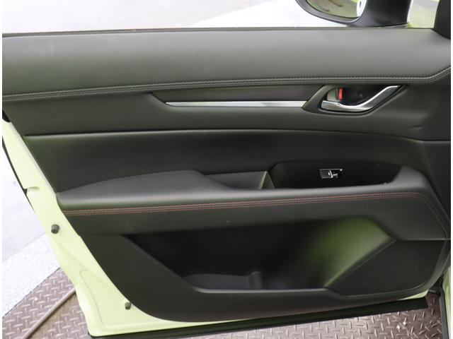 ������ȃh�A��