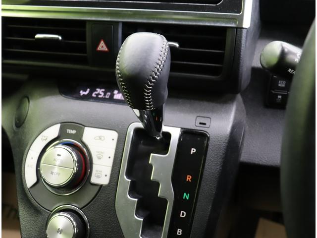 シエンタ ハイブリッドＧ　クエロ／モデリスタエアロ／７人乗／　フルセグＳＤナビ／パノラミックビュー／両側自動ドア／ハーフレザー／ＥＴＣ／スマートキー／セーフティセンス／ＰＫＳＢ／クリアランスソナー／オートＬＥＤ／モデリスタエアロ／ＣＶＴ／７人乗（8枚目）