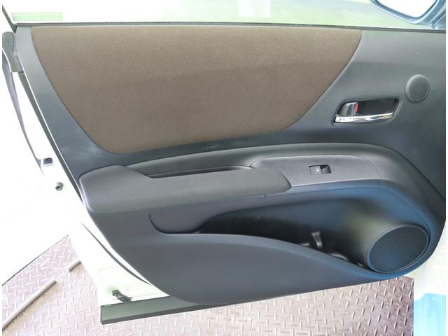 シエンタ ハイブリッドＧ　クエロ／モデリスタエアロ／７人乗／　フルセグＳＤナビ／パノラミックビュー／両側自動ドア／ハーフレザー／ＥＴＣ／スマートキー／セーフティセンス／ＰＫＳＢ／クリアランスソナー／オートＬＥＤ／モデリスタエアロ／ＣＶＴ／７人乗（53枚目）